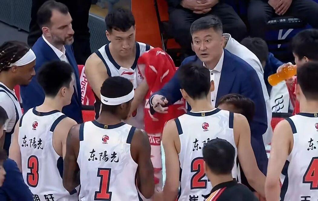 华体会体育罗马诺:纽卡接近签下阿贾克斯18岁中场斯图尔,总价超2500万欧 华体会体育罗马诺:纽卡接近签下阿贾克斯18岁中场斯图尔,总价超2500万欧