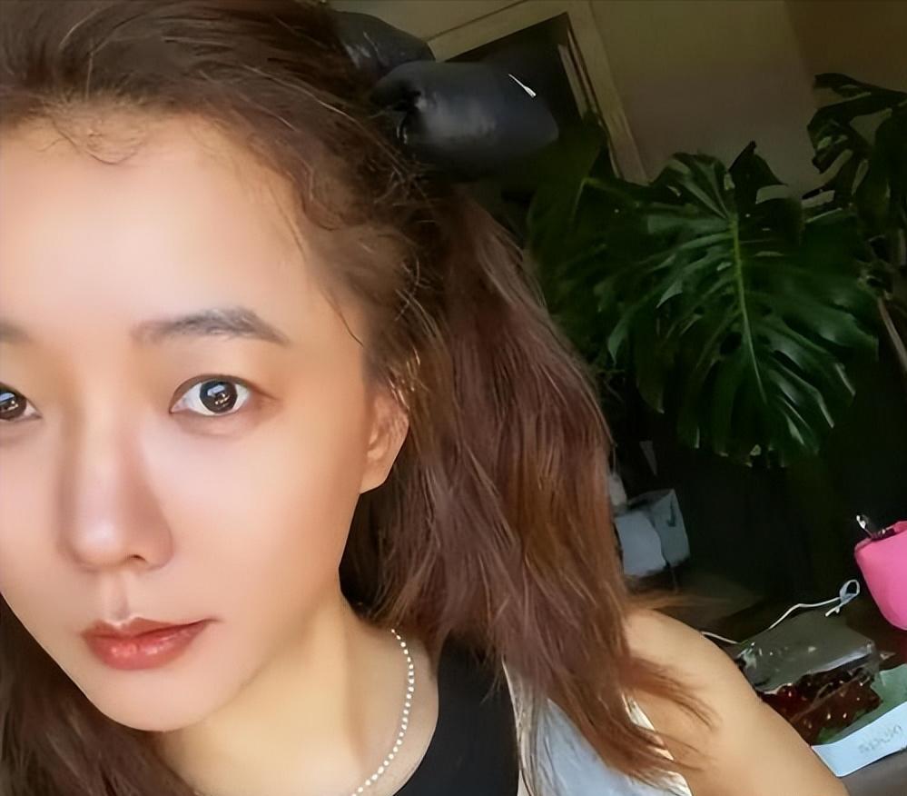 老詹争夺战继续！掘金加入马刺退出 高管：去丹佛搭档那人就对了