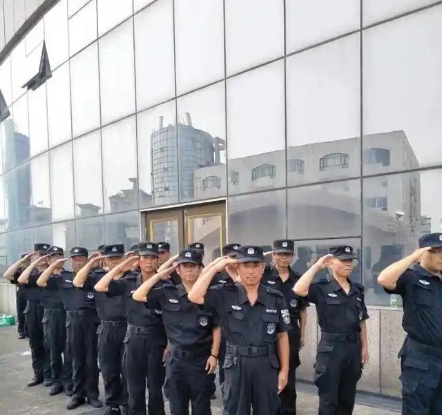 华体会体育老鹰4年长约签下次轮秀,他确实是拿到了自己想要的合同? 华体会体育老鹰4年长约签下次轮秀,他确实是拿到了自己想要的合同?