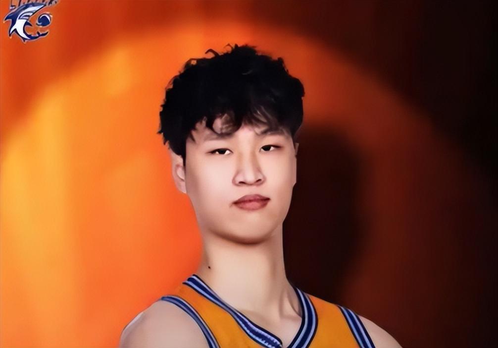 3年2.2亿!曝三方交易啊!杰伦布朗或换字母哥 3年2.2亿!曝三方交易啊!杰伦布朗或换字母哥