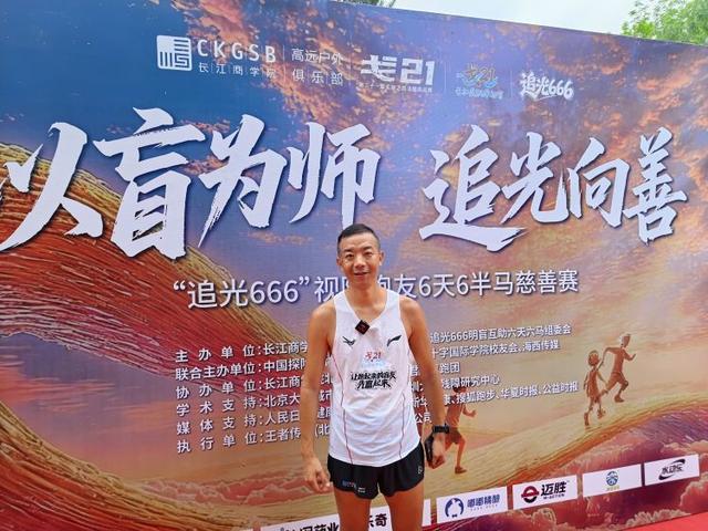 勇士队格林谈湖人队里夫斯顶薪:不能表现挣扎,否则骂得体无完肤 勇士队格林谈湖人队里夫斯顶薪:不能表现挣扎,否则骂得体无完肤