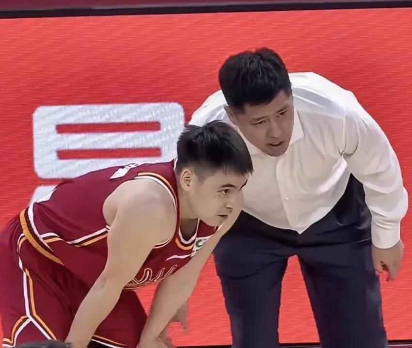 华体会体育美记:只要詹姆斯确定下家,布朗尼也会被交易或者裁员 华体会体育美记:只要詹姆斯确定下家,布朗尼也会被交易或者裁员