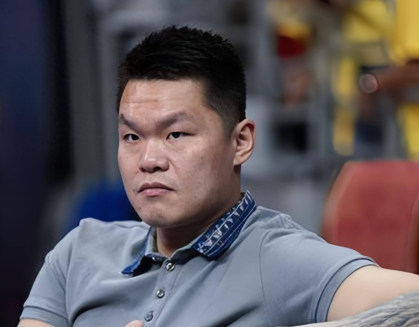 华体会体育湖人终于开窍！欲3换1引进顶级内线，三巨头成雏形，詹姆斯尴尬