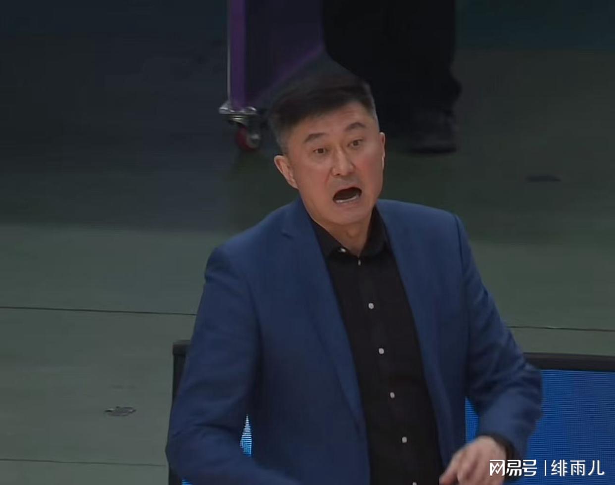绿军死忠夸尼克斯怒喷闹事球迷 绿军死忠夸尼克斯怒喷闹事球迷