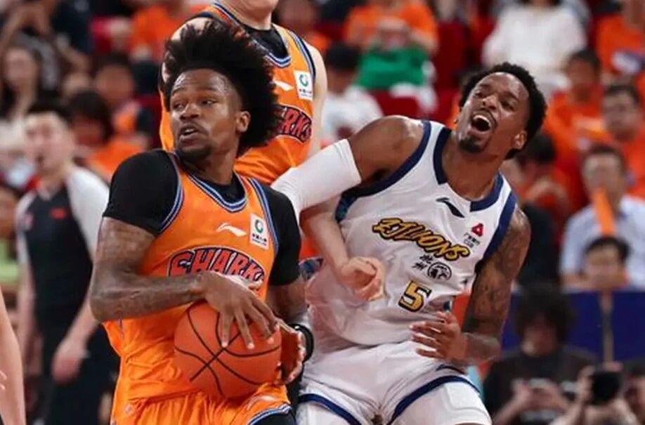 华体会体育NBA流言汇总:雄鹿绿军围绕字母谈判 布朗去第三方 华体会体育NBA流言汇总:雄鹿绿军围绕字母谈判 布朗去第三方