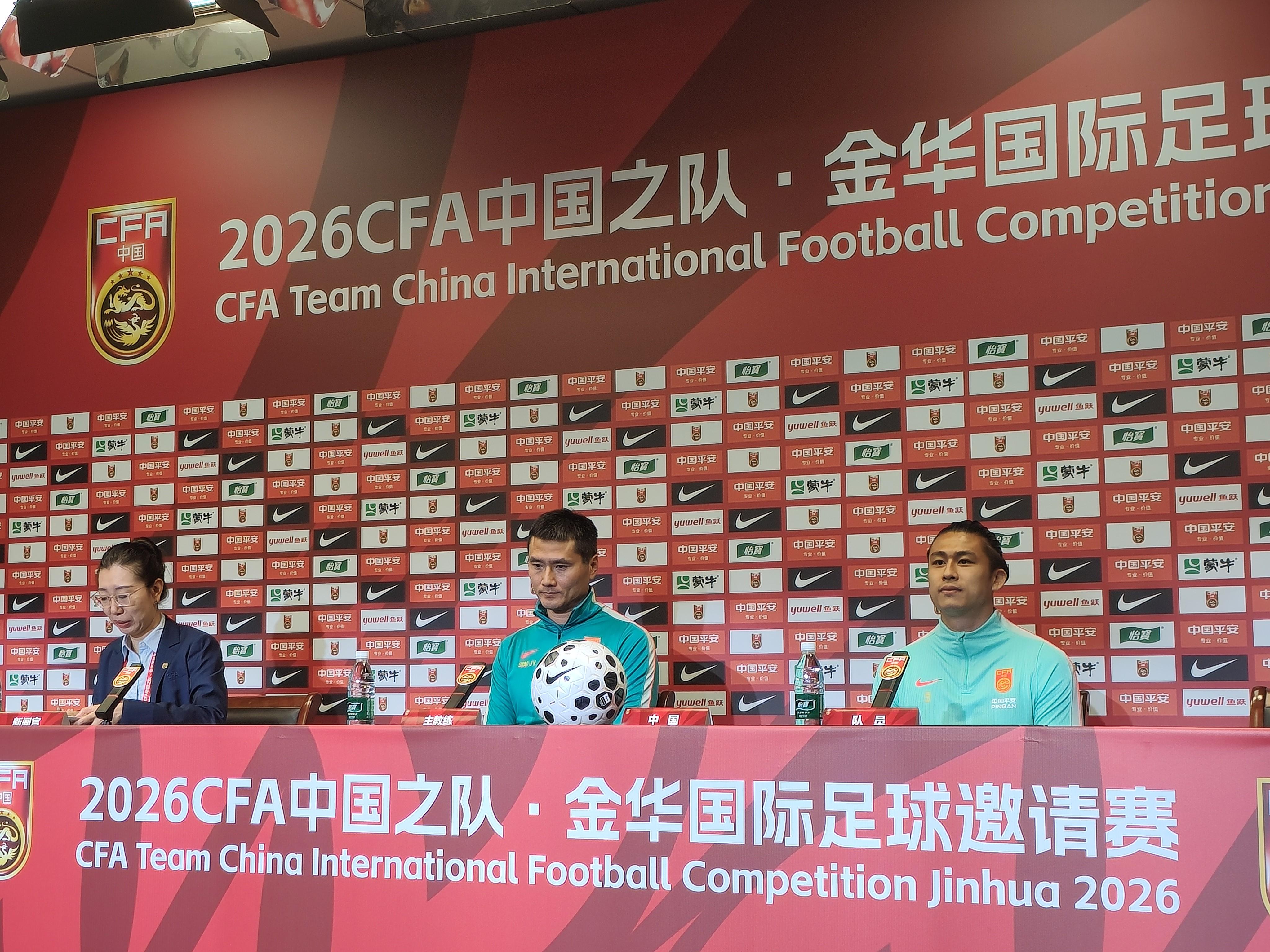 名记交易方案:火箭2主力1首轮换29岁明星!若能达成,首发太豪华 名记交易方案:火箭2主力1首轮换29岁明星!若能达成,首发太豪华