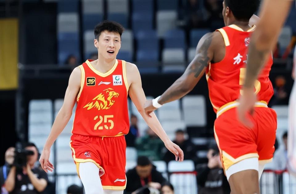 华体会体育ESPN:马刺大概率留下福克斯 华体会体育ESPN:马刺大概率留下福克斯