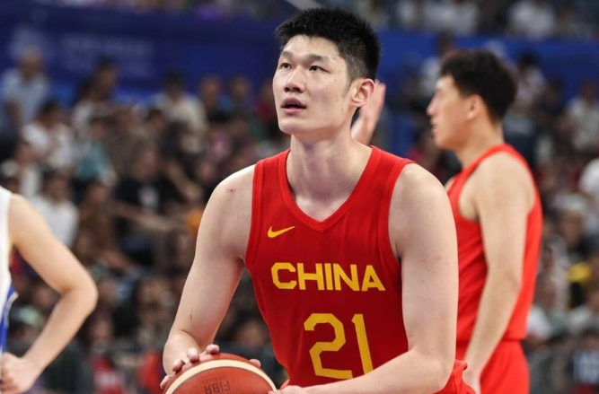 华体会体育绝妙，湖人队新阵容被NBA评论员比尔·西蒙斯起绰号“Snowtime”
