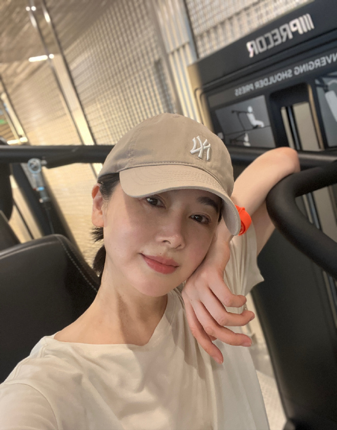 华体会体育场均29+11问鼎得分王,季后赛淘汰乔丹,三年级的他比文班更出色 华体会体育场均29+11问鼎得分王,季后赛淘汰乔丹,三年级的他比文班更出色