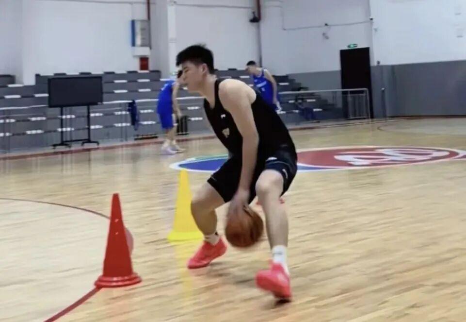 NBA总决赛G5直播:尼克斯3 NBA总决赛G5直播:尼克斯3