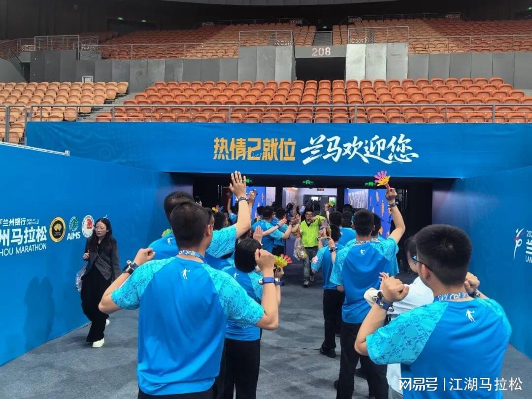 终结3连败!郑钦文2 终结3连败!郑钦文2