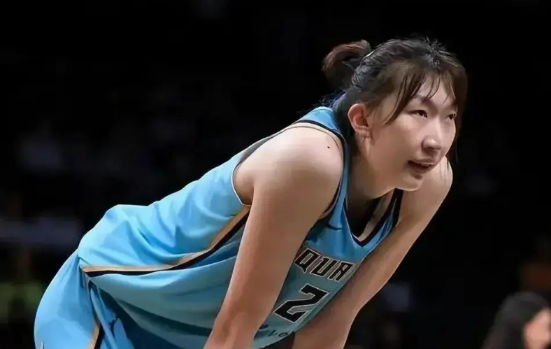 乌法115k欧元买断阿加波夫,结束租借正式加盟 乌法115k欧元买断阿加波夫,结束租借正式加盟