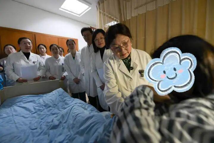 图赫尔:我们已经适应了这里的气候,现在状态很好 图赫尔:我们已经适应了这里的气候,现在状态很好