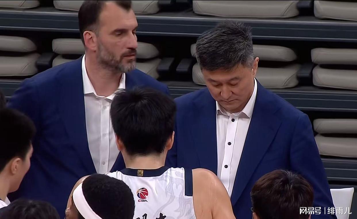 乌法115k欧元买断阿加波夫，结束租借正式加盟