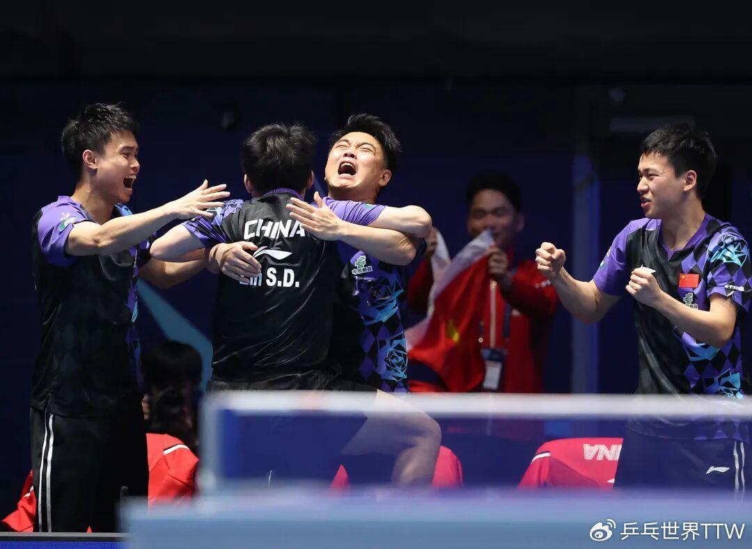 华体会体育罗马诺:纽卡接近签下阿贾克斯18岁中场斯图尔,总价超2500万欧 华体会体育罗马诺:纽卡接近签下阿贾克斯18岁中场斯图尔,总价超2500万欧