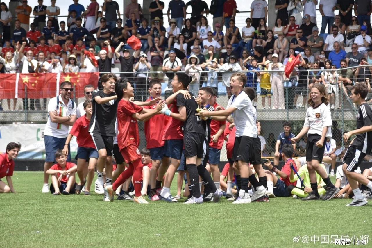 库库雷利亚6000万赴皇马,阿隆索时代首笔重大清洗 库库雷利亚6000万赴皇马,阿隆索时代首笔重大清洗