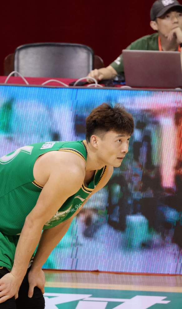 最新世界排名:赵心童升至第一,小特下降4位,常冰玉飙升8位了 最新世界排名:赵心童升至第一,小特下降4位,常冰玉飙升8位了